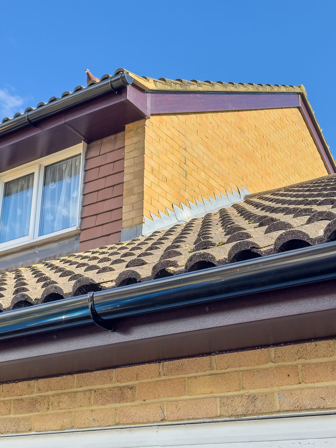 Rosewood Roofline Woking Sheerwater Glass